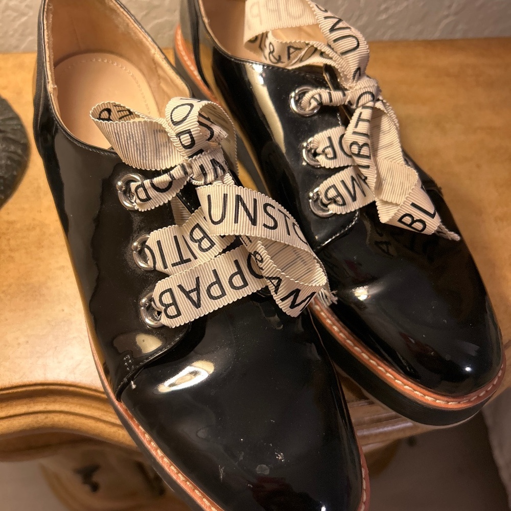 Zara Woman Sz 42 Black Patent Loafer